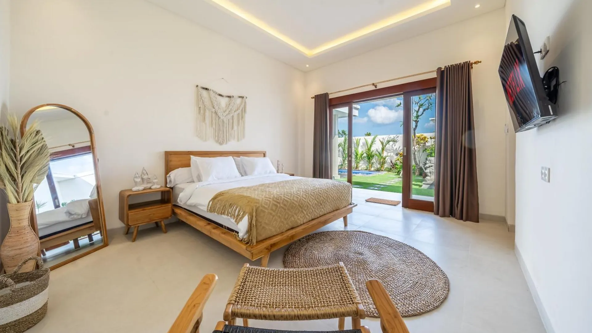 Aleksa - Brand New Villa - Ricefield View - Canggu - Rooftop 0*,  Ινδονησία